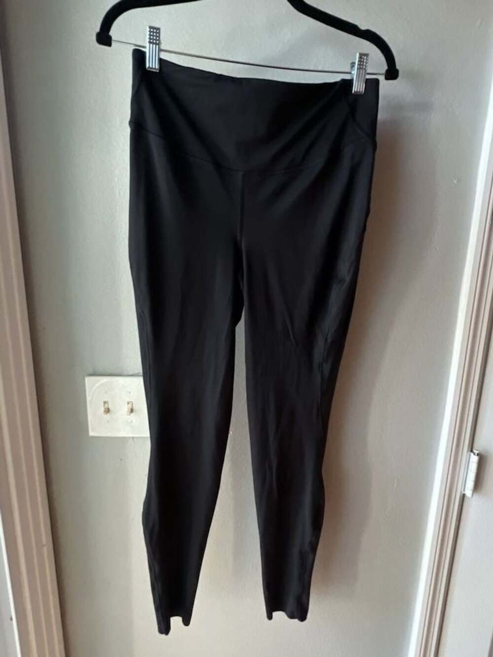 Lululemon Wunder Under Leggings Size 10 Black